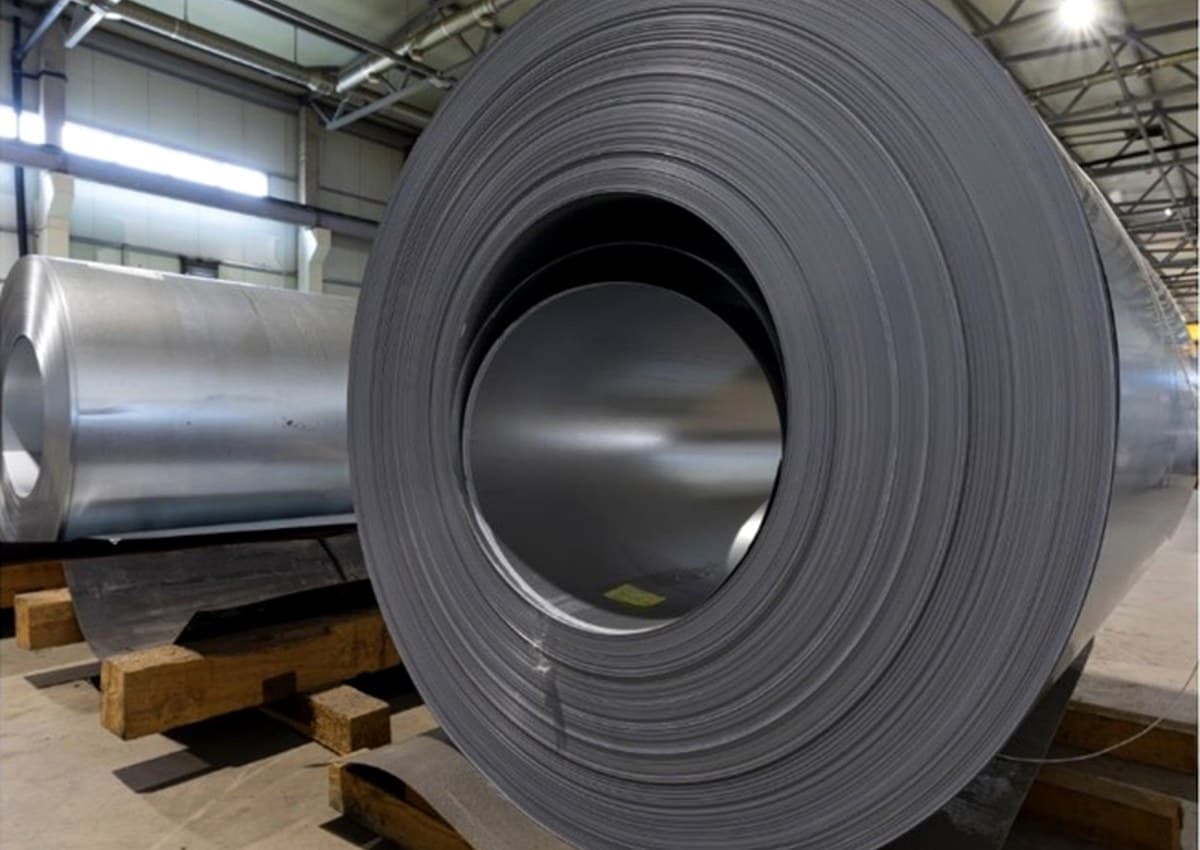 HRC Steel Coils & Sheets